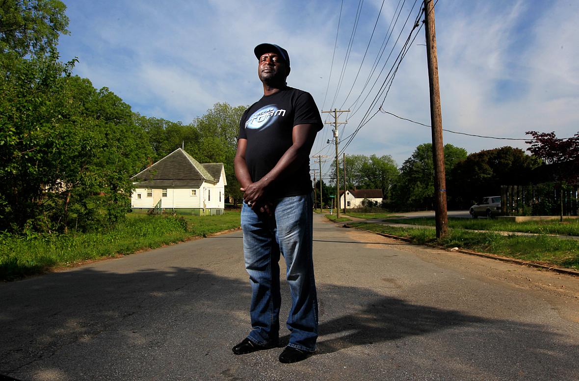 Llewellyn Etheridge is 50 years old. That’s the age that doctors used to tell men to begin regular prostate screening, but Etheridge has no health insurance. (Photo by Ethan Hyman/NewsObserver.com] 