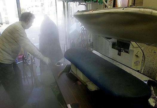Can California clean up decades of toxic pollution left by dry cleaners?