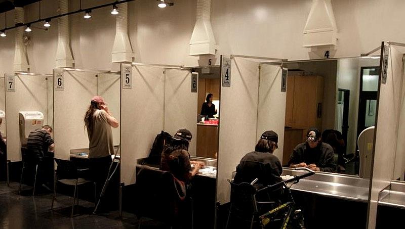 Supervised injection stations at Vancouver's Insite. (Photo: Insite)