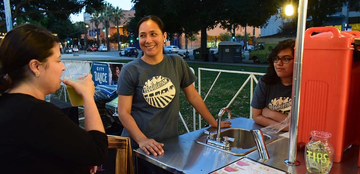 Soitza Del Real (center) and Odalis Carvajal (right) are in the current cohort of Eastside Grown fellows at Veggielution.