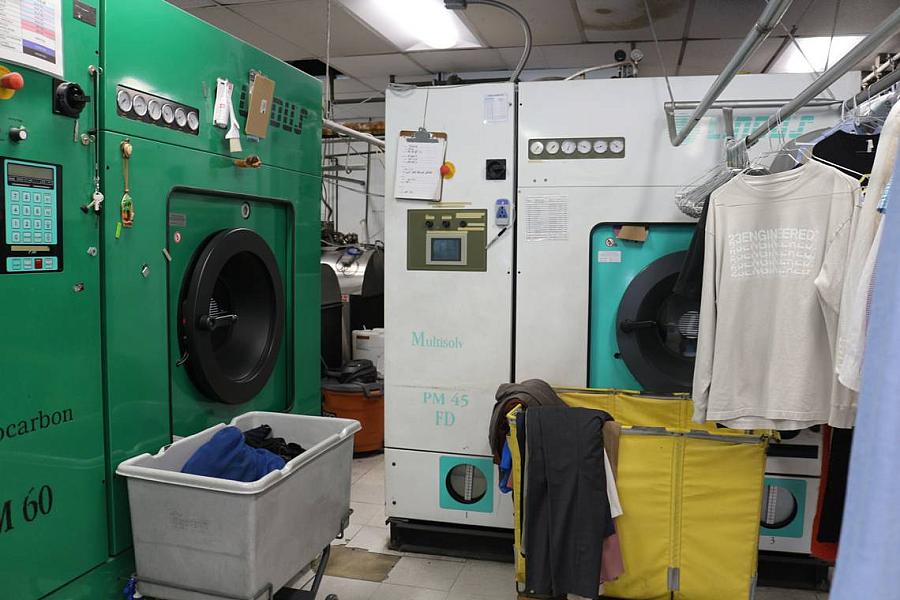 Image of Dry Cleaners