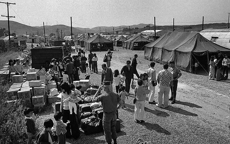 The relocation center in the Cristianitos area of Camp Pendleton. Many refugees housed at the base decided to stay in Southern California for the warm weather that they were accustomed to in Southeast Asia. (Photo by Don Bartletti)