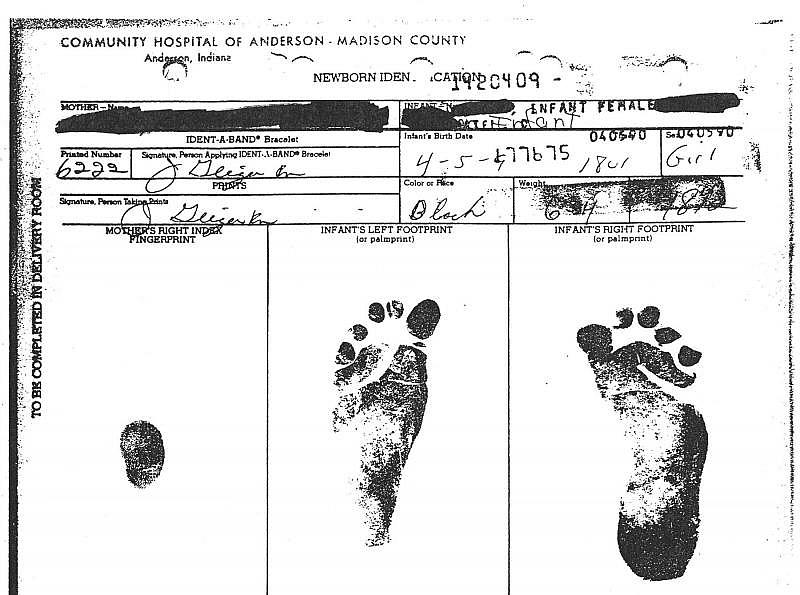 Ashley's baby feet after birth.