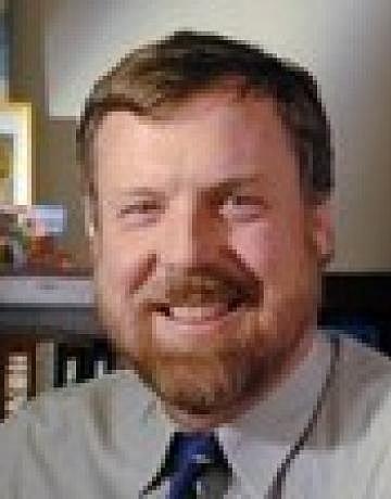 Dr. Elliot Main Dr. Elliot Main