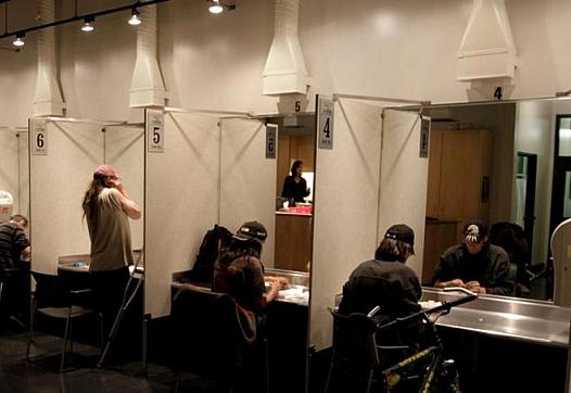 Supervised injection stations at Vancouver's Insite. (Photo: Insite)