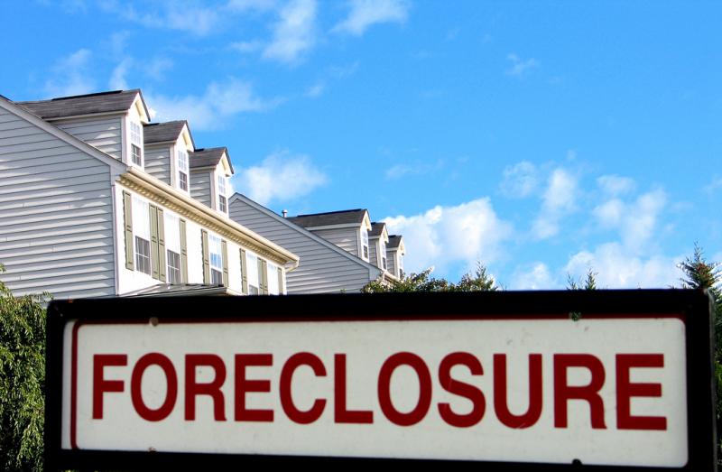 foreclosure, mental health, reporting on health